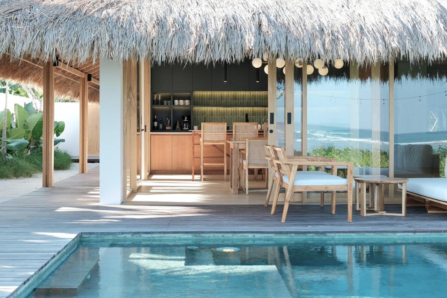 Amber Lombok Beach Resort セロング・ベラナク エクステリア 写真