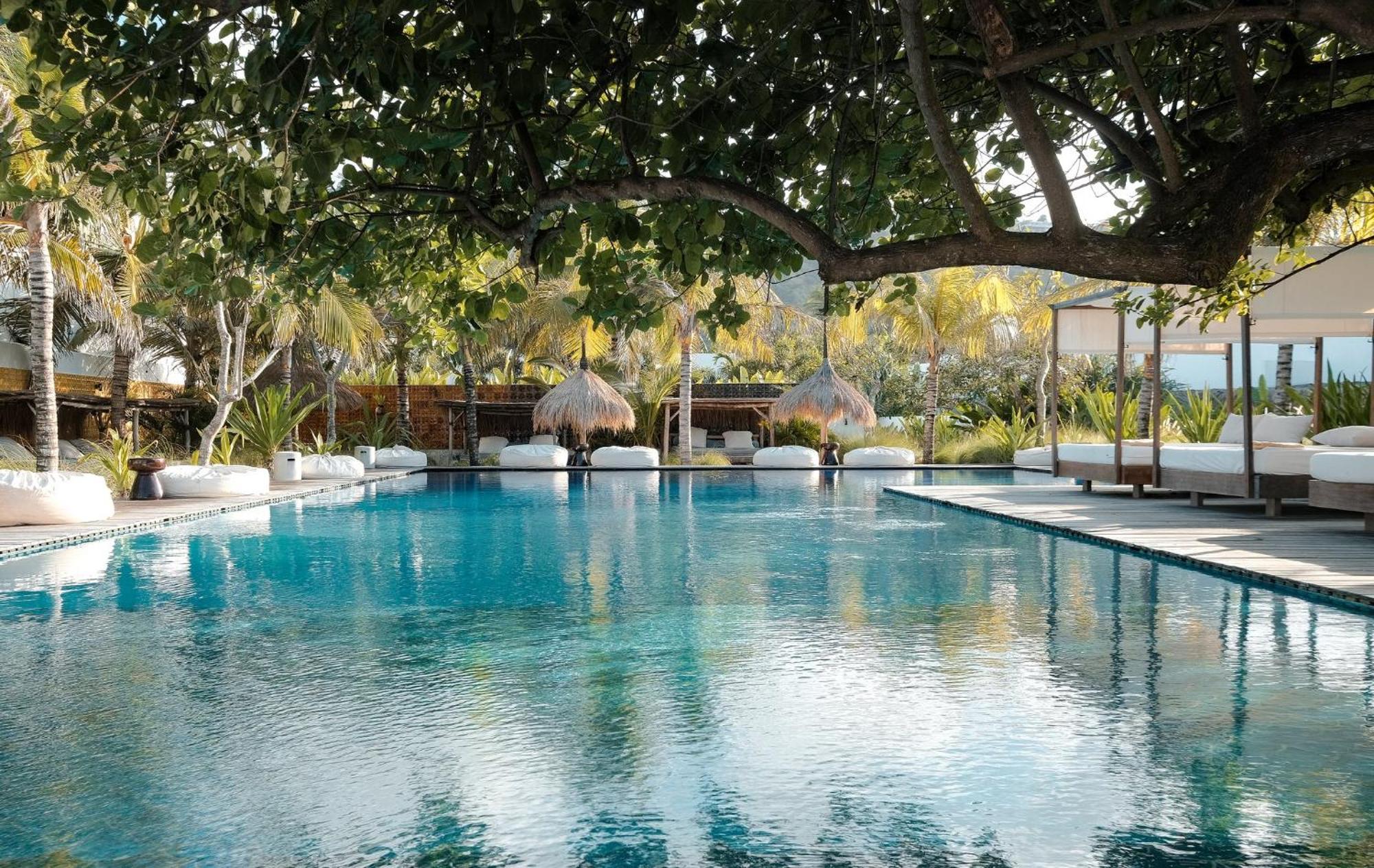 Amber Lombok Beach Resort セロング・ベラナク エクステリア 写真